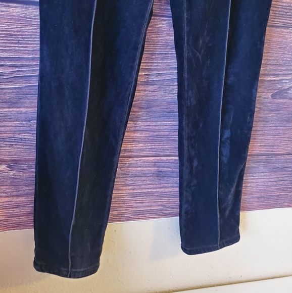 Noir Velvet black pants - Picture 14 of 16